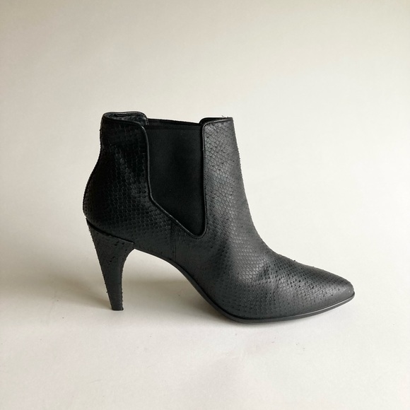 Ecco Black Lizard Print Leather Point Toe Heeled Ankle Boots size EUR 40, US 9.5 - Picture 5 of 16